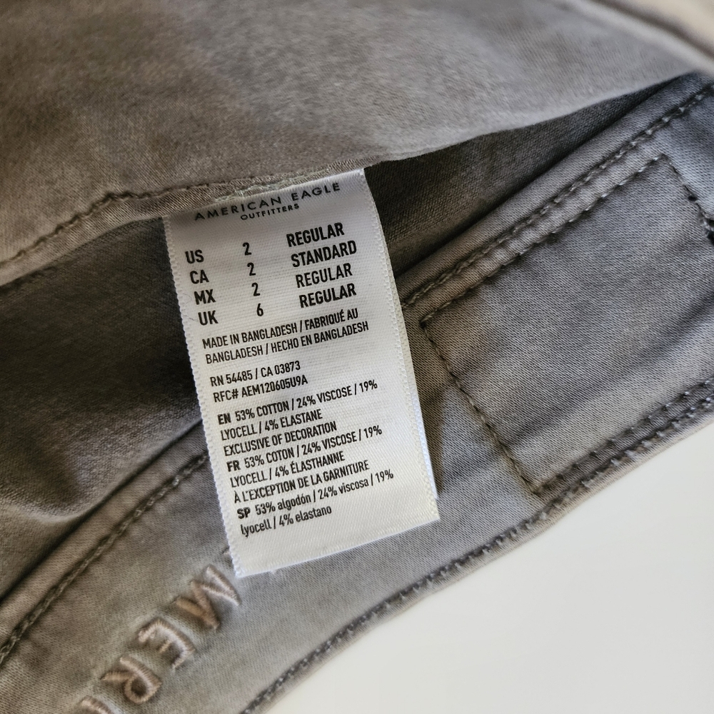 American Eagle Cargo Pants Size 2 - Picture 8 of 9